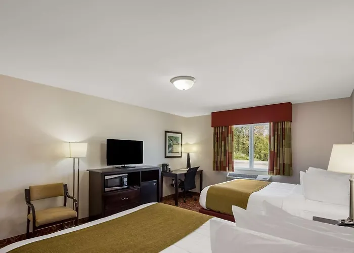Surestay By Western Rend Hotel 3*