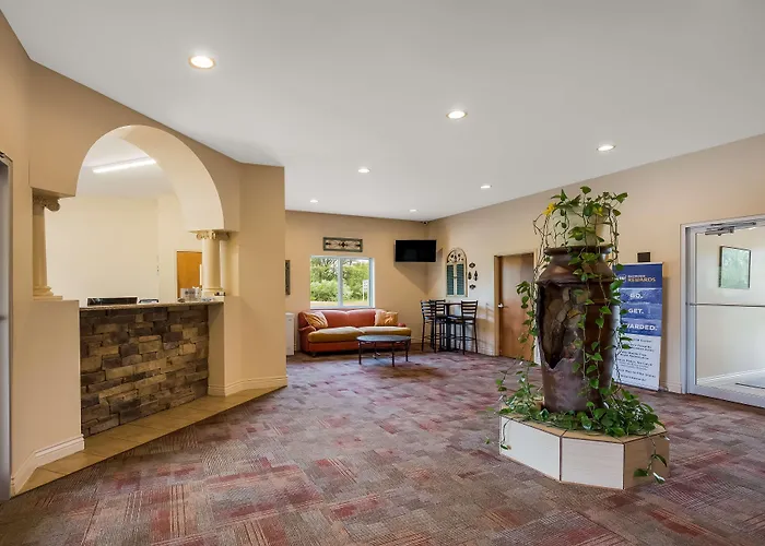 Hotel Surestay By Western Rend 3*