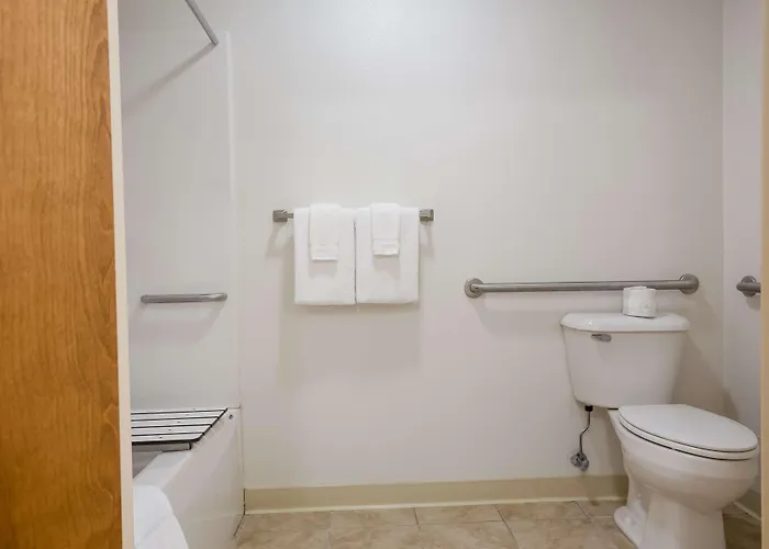 Surestay By Western Rend Hotel Whittington